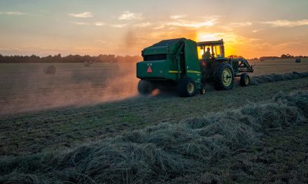 La dernière technologie en matière de presses agricoles et de ficelles