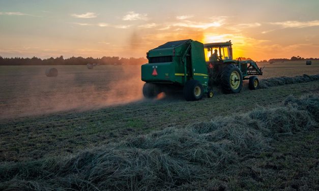La dernière technologie en matière de presses agricoles et de ficelles